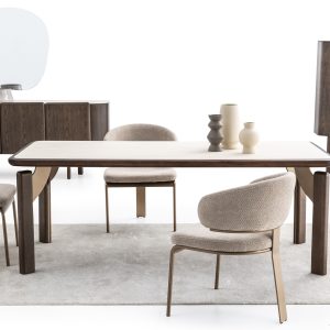 blagovaonska stolica Morphose